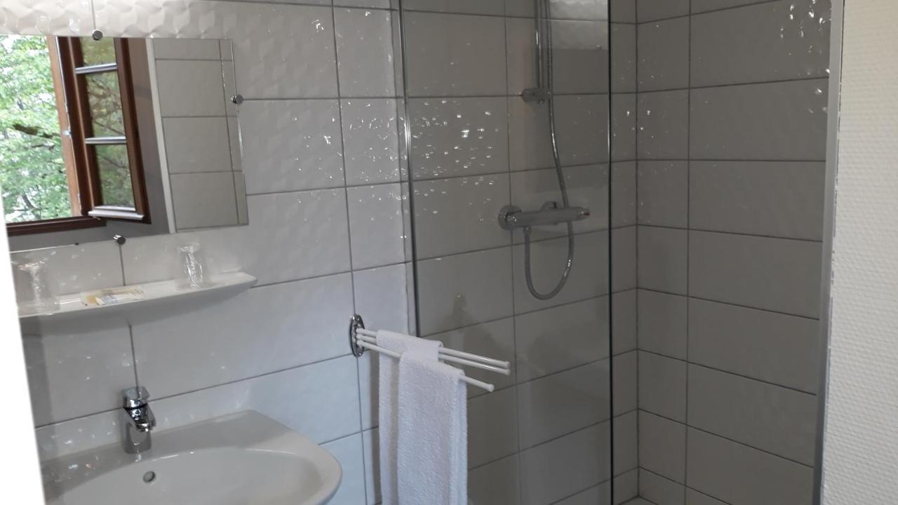 Le Relais De Boralde Hotel Espalion Bagian luar foto