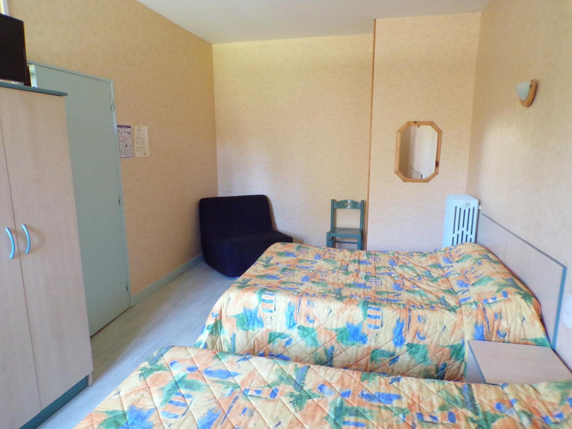 Le Relais De Boralde Hotel Espalion Bagian luar foto