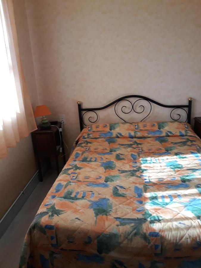 Le Relais De Boralde Hotel Espalion Bagian luar foto